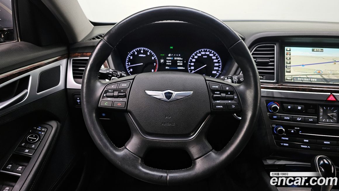 Hyundai Genesis 2016