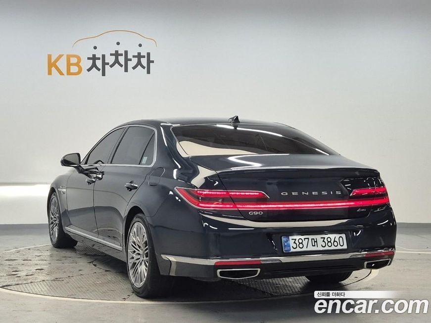 Genesis G90 2021