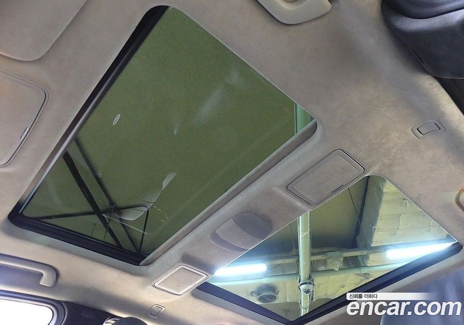 Mercedes-Benz S-Class 2008