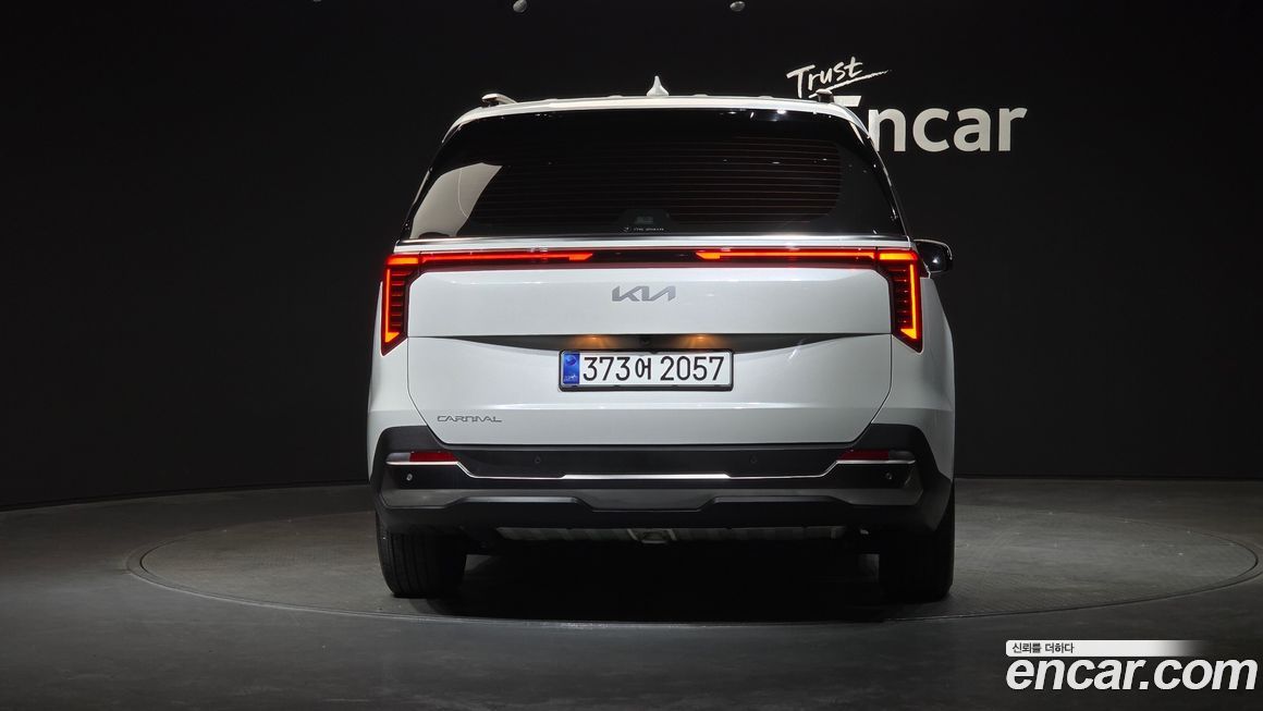 Kia Canival 2025