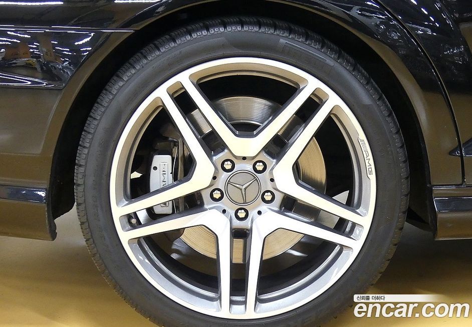 Mercedes-Benz S-Class 2008