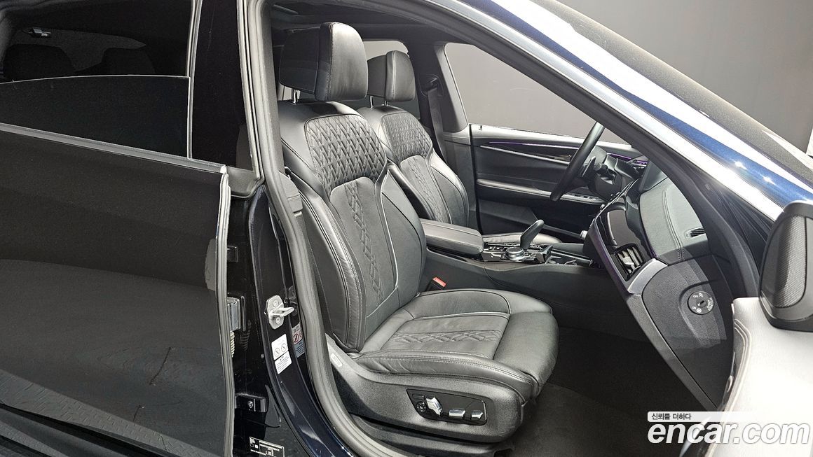 BMW Gran Turismo 2022