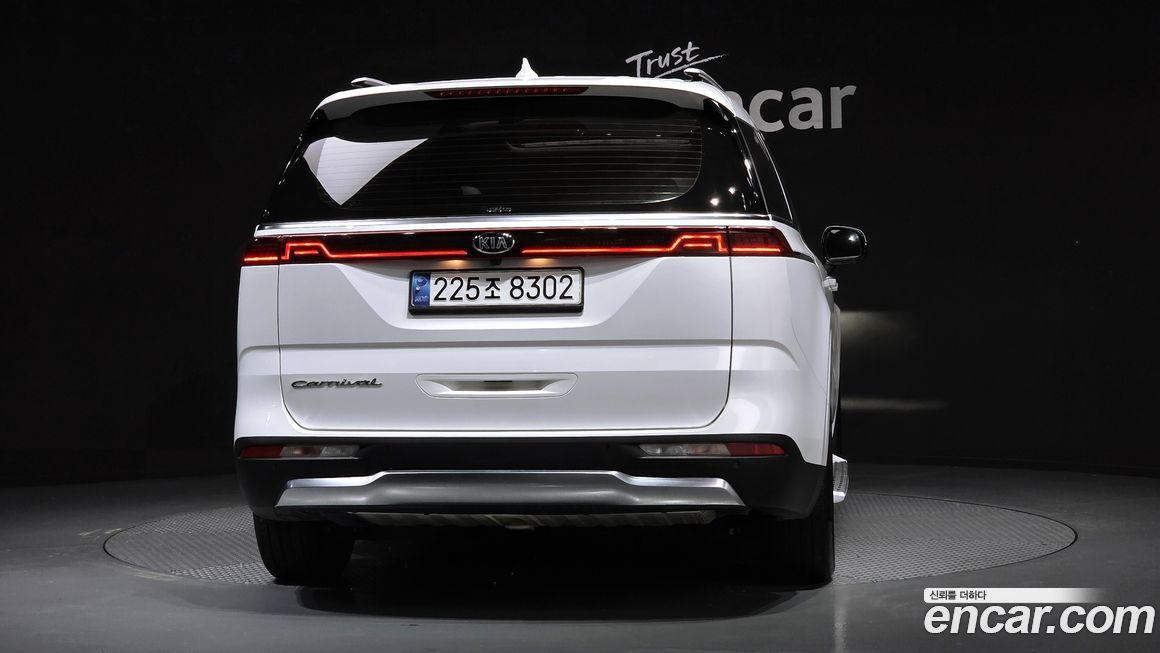 Kia Canival 2021