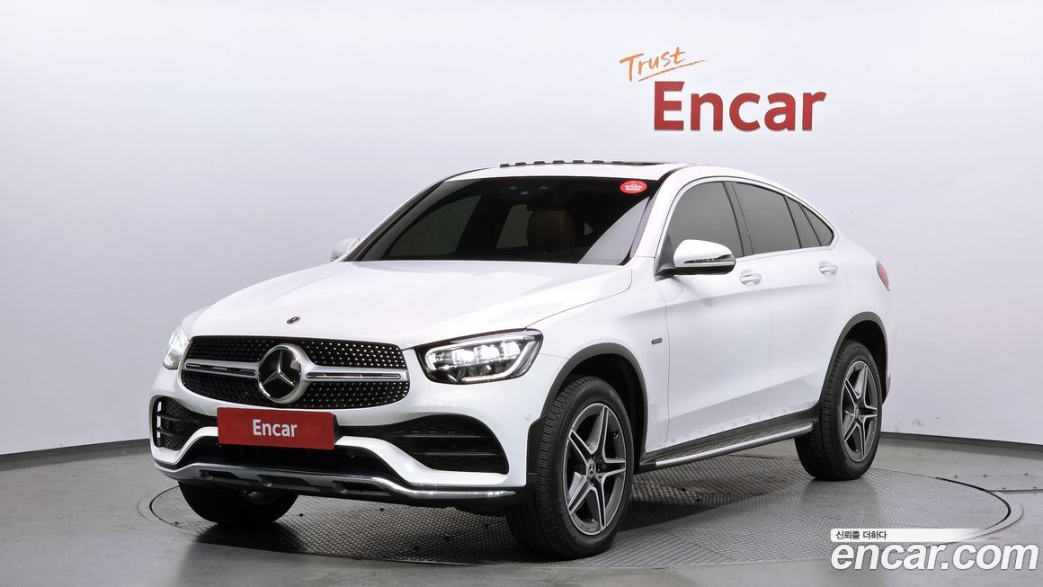 Mercedes-Benz GLC-Class 2021