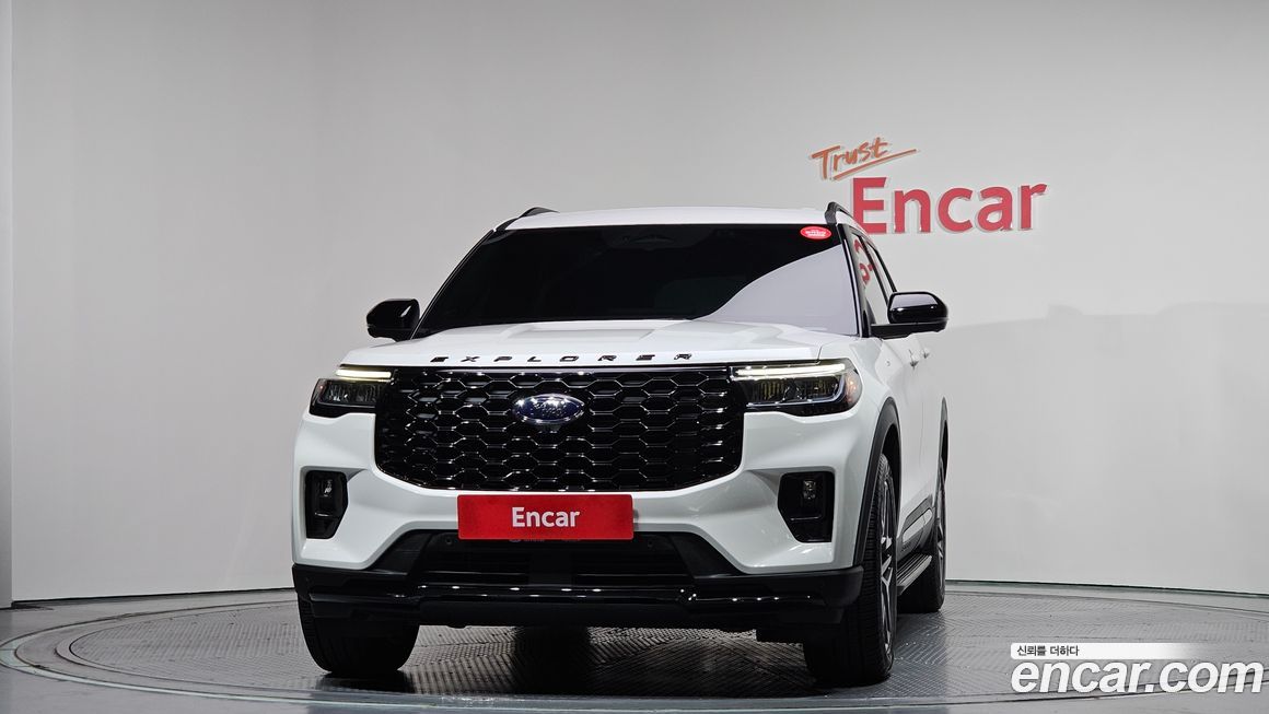 Ford Explorer 2025
