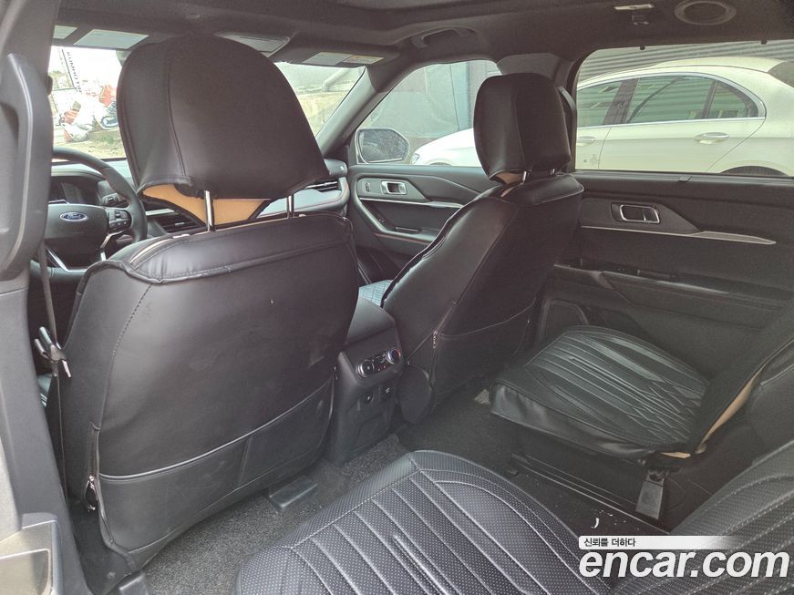 Ford Explorer 2025
