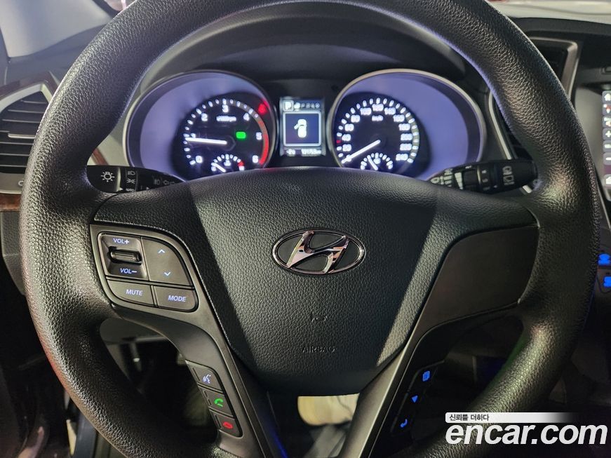 Hyundai Santafe 2017