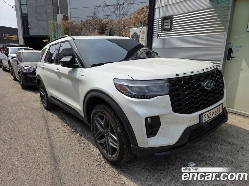 Ford Explorer 2025