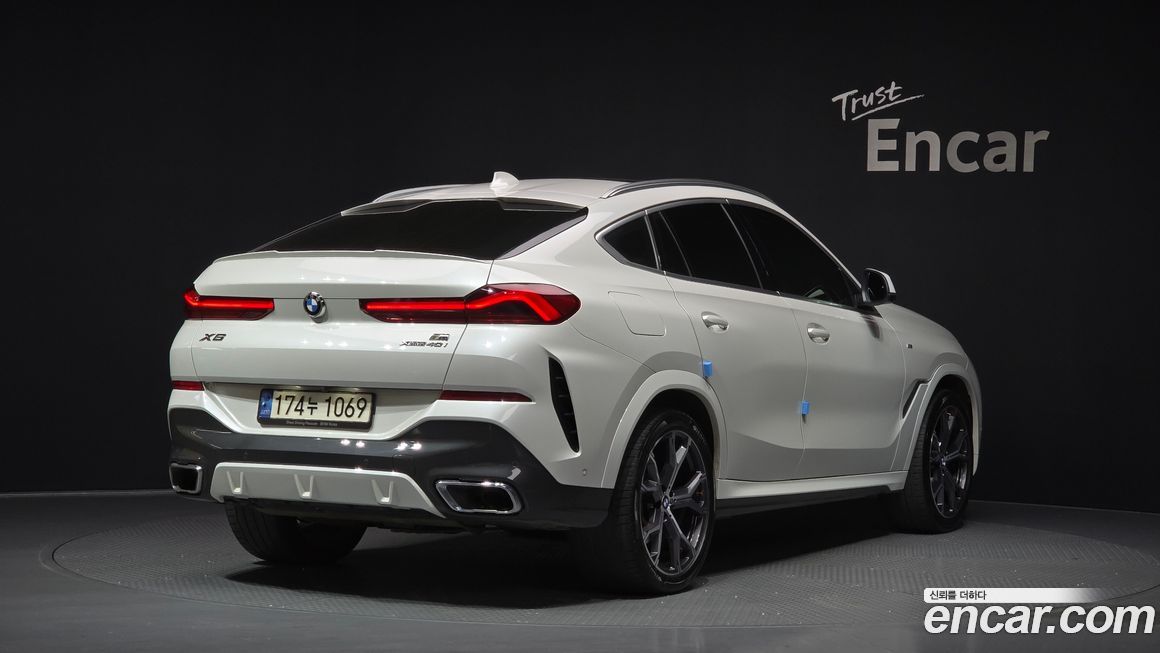 BMW X6 2022