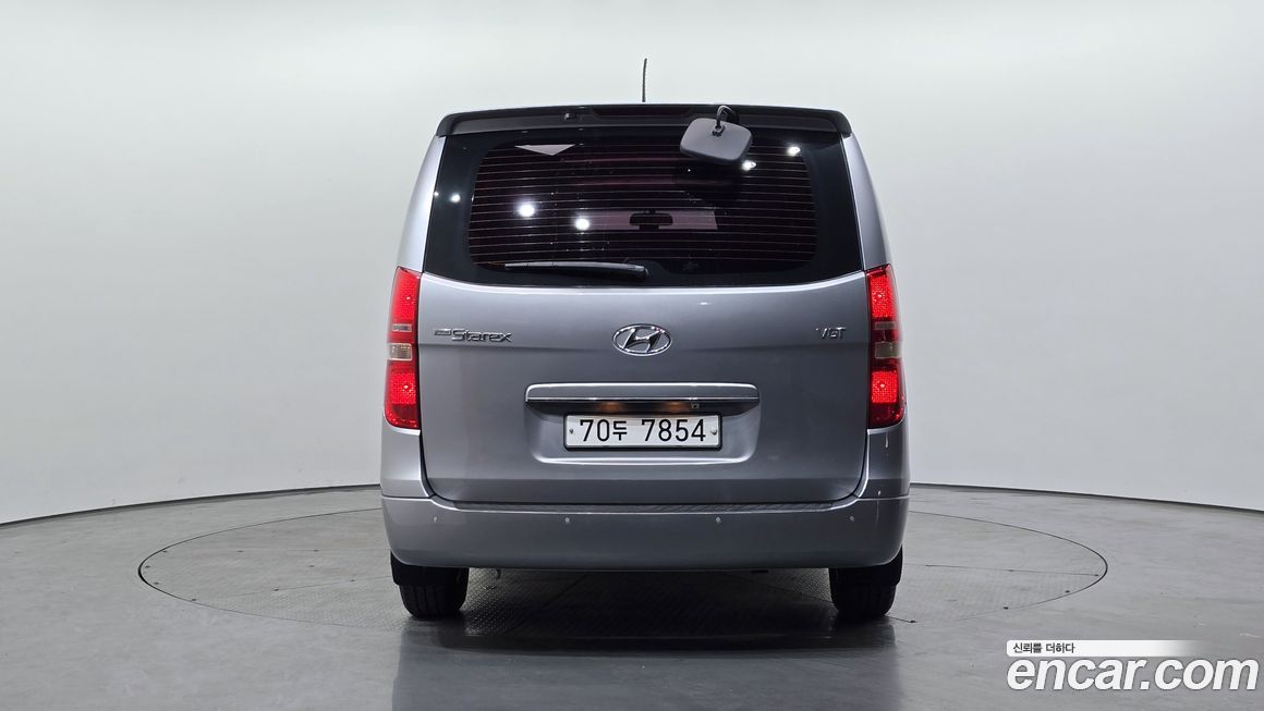 Hyundai Starex 2016