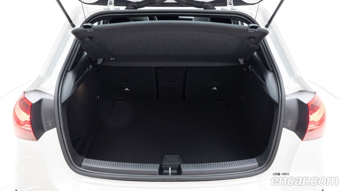 Mercedes-Benz A-Class 2025