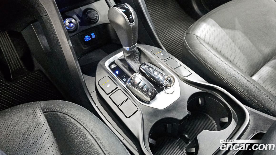 Hyundai Santafe 2016