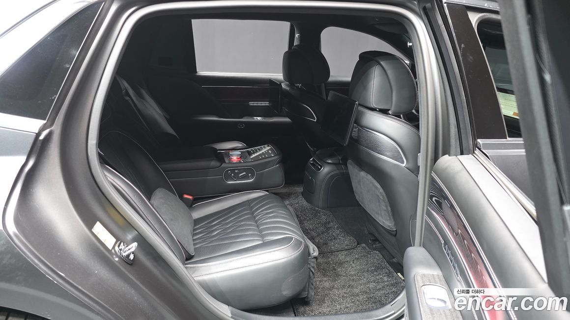 Genesis G90 2022