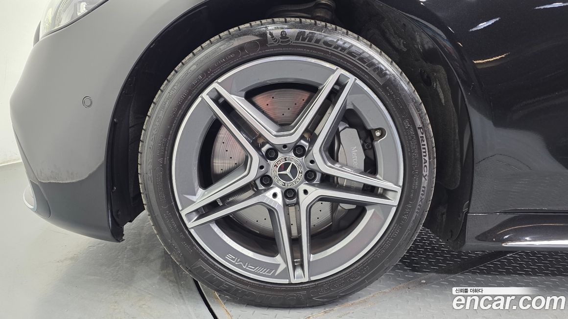 Mercedes-Benz S-Class 2021