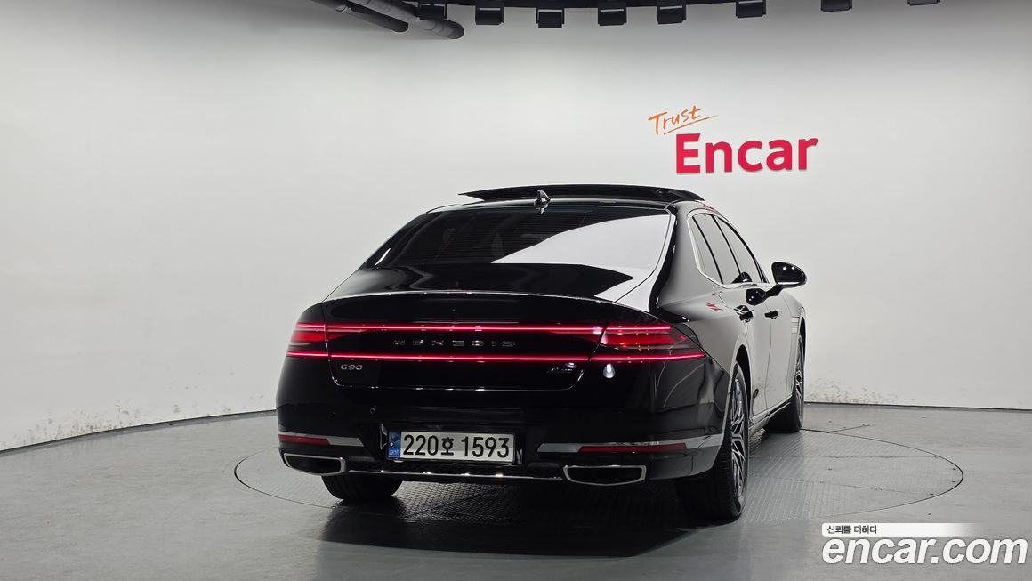 Genesis G90 2023