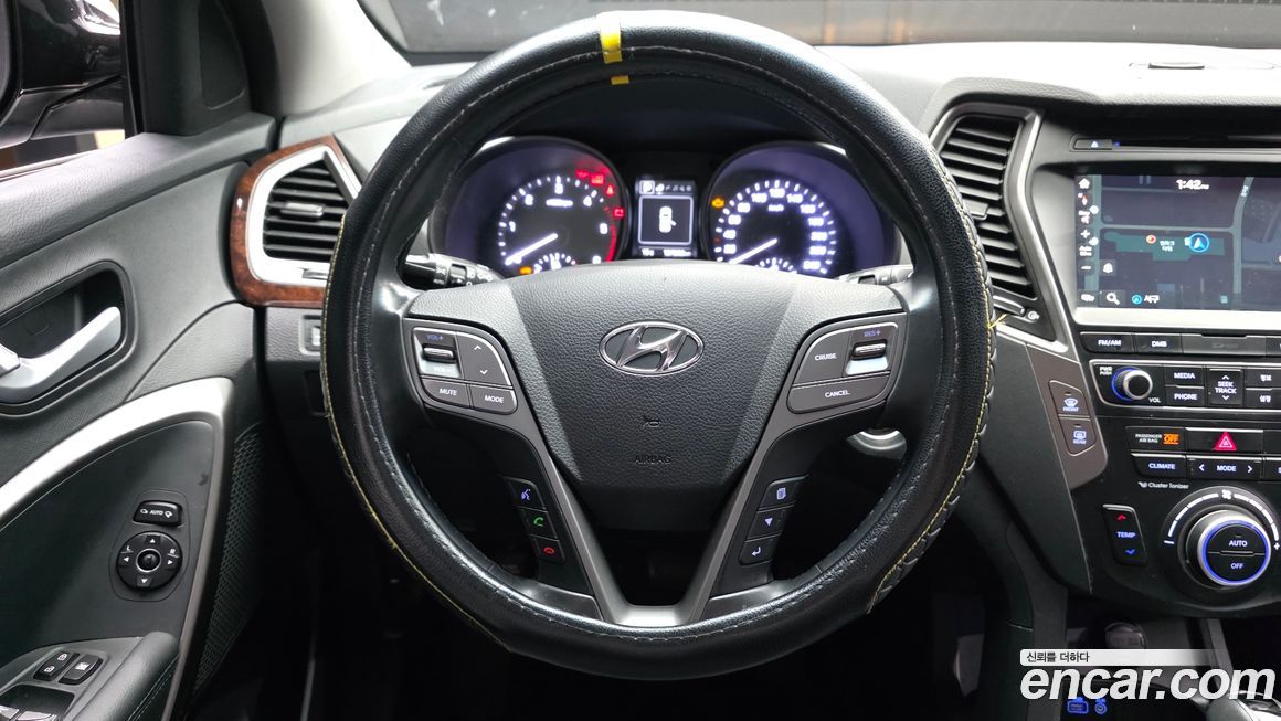 Hyundai Santafe 2016