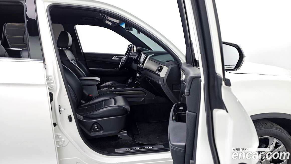 KG_Mobility_Ssangyong Rexton 2018