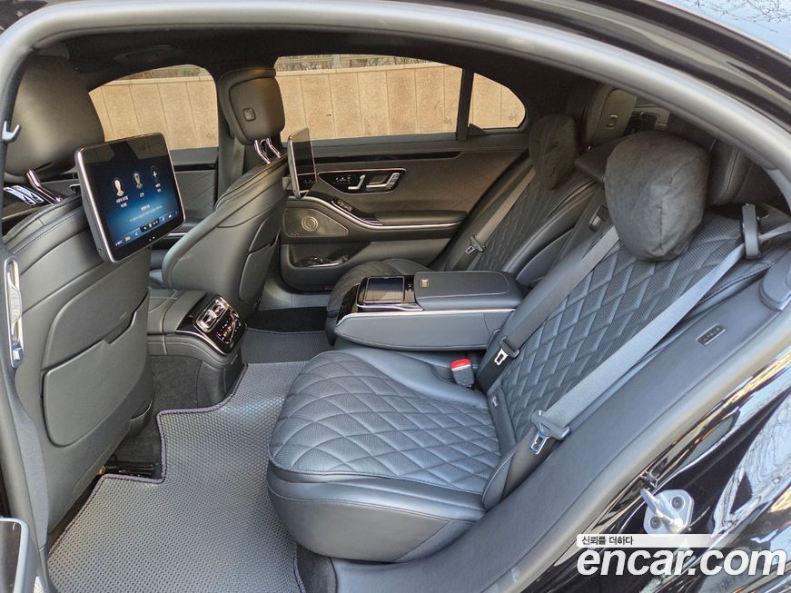 Mercedes-Benz S-Class 2022