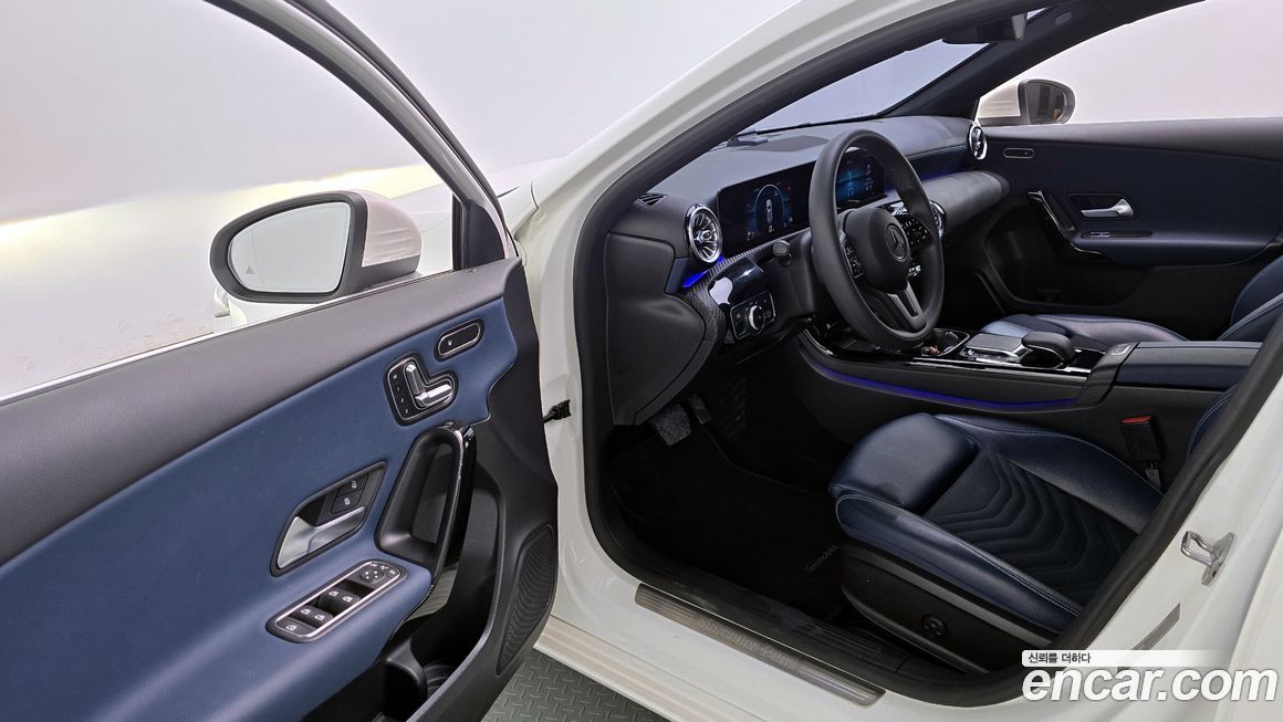 Mercedes-Benz A-Class 2020