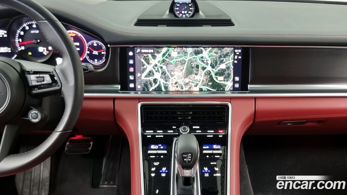 Porsche Panamera 2023