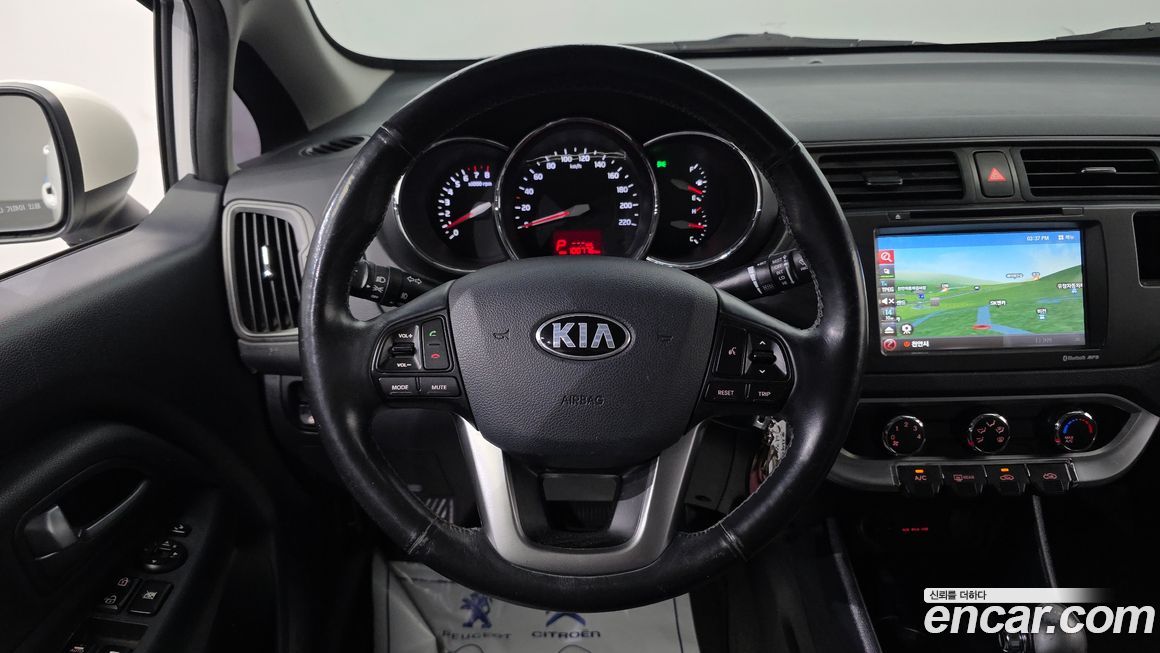 Kia pride 2014