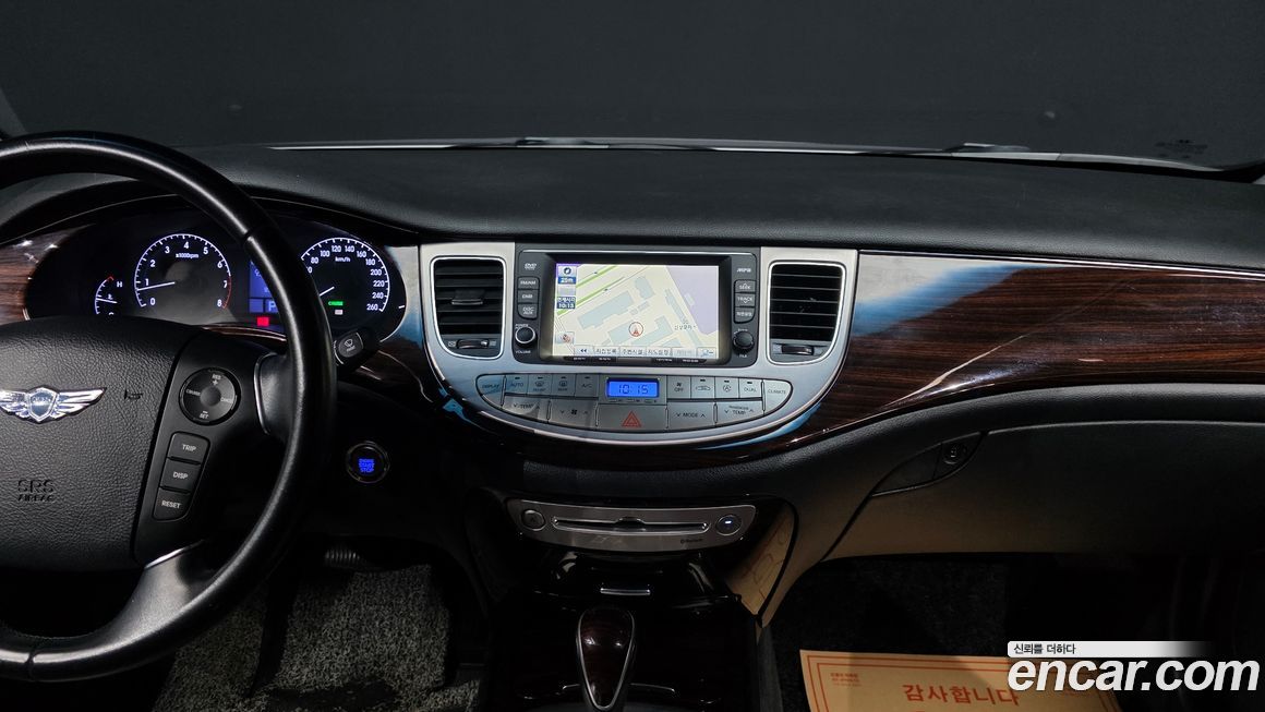 Hyundai Genesis 2013