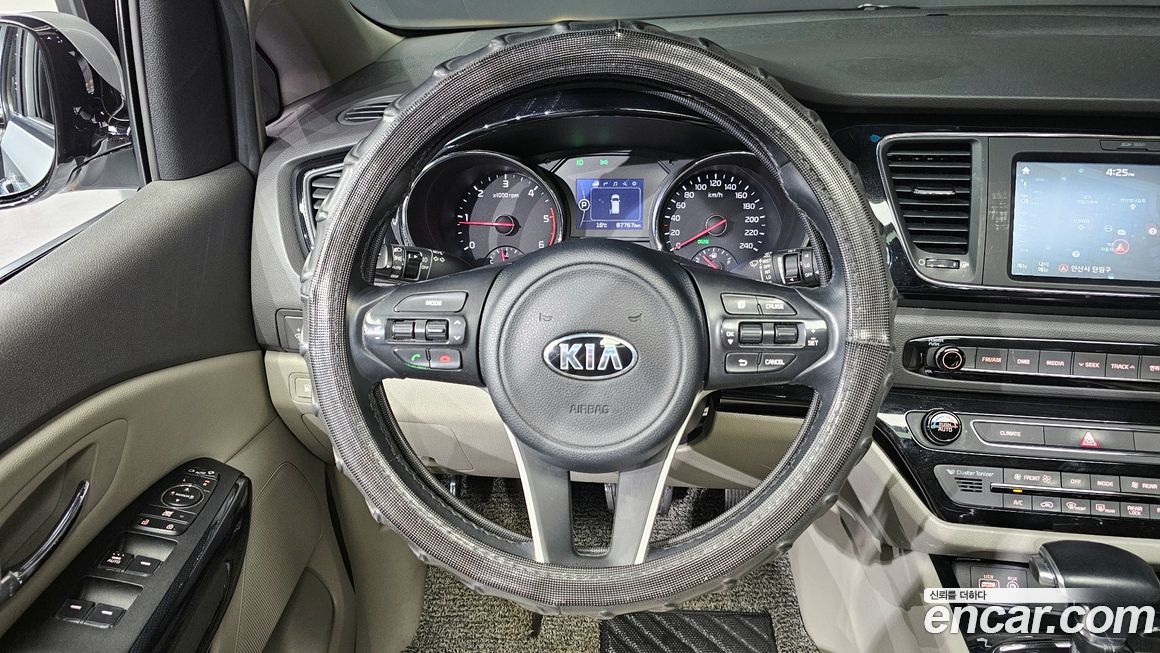 Kia Canival 2017