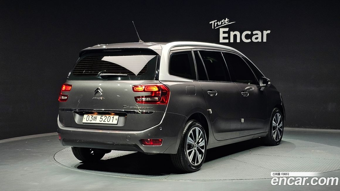 Citroen-DS C4 SpaceTourer 2019