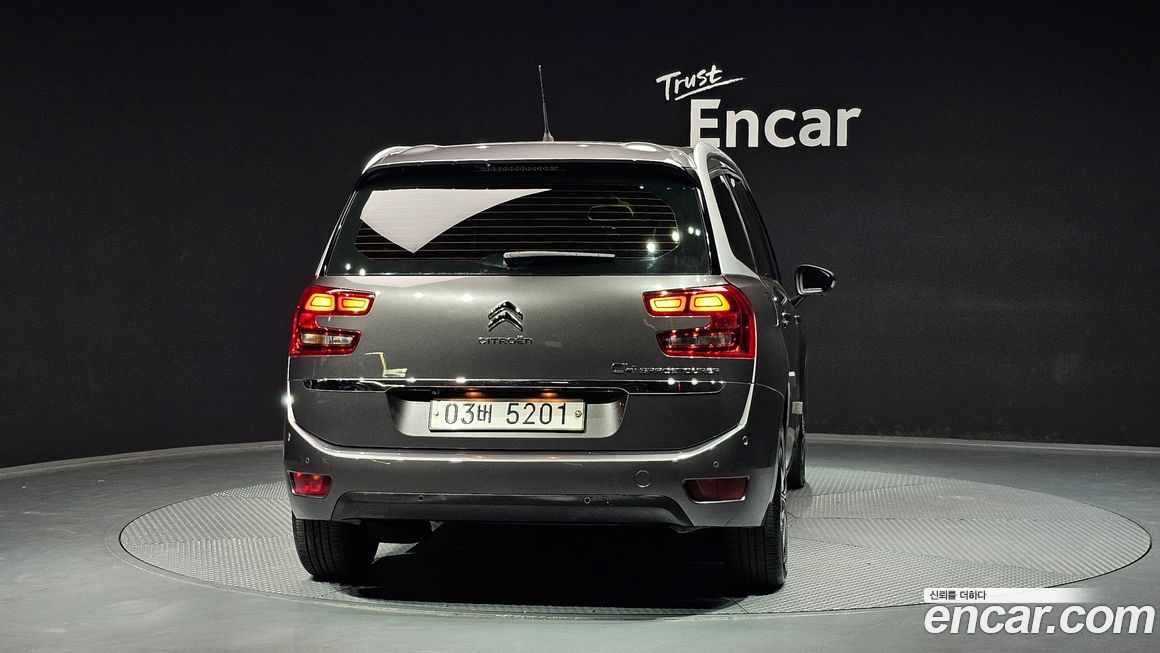 Citroen-DS C4 SpaceTourer 2019