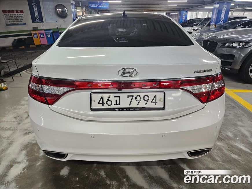 Hyundai Grandeur 2011