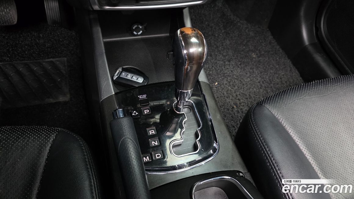 KG_Mobility_Ssangyong KORANDO 2015