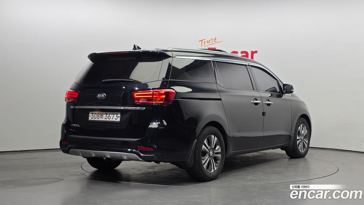 Kia Canival 2019
