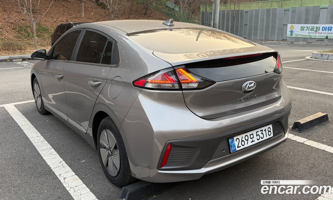 Hyundai Ioniq 2020