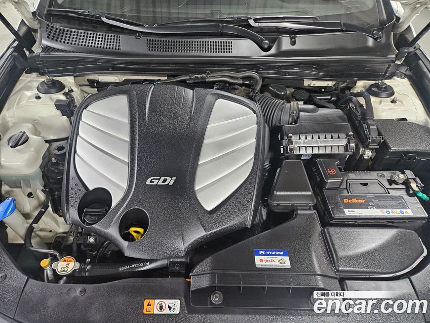 Hyundai Grandeur 2011