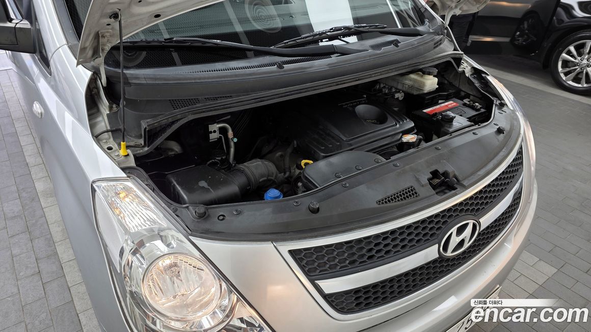 Hyundai Starex 2010