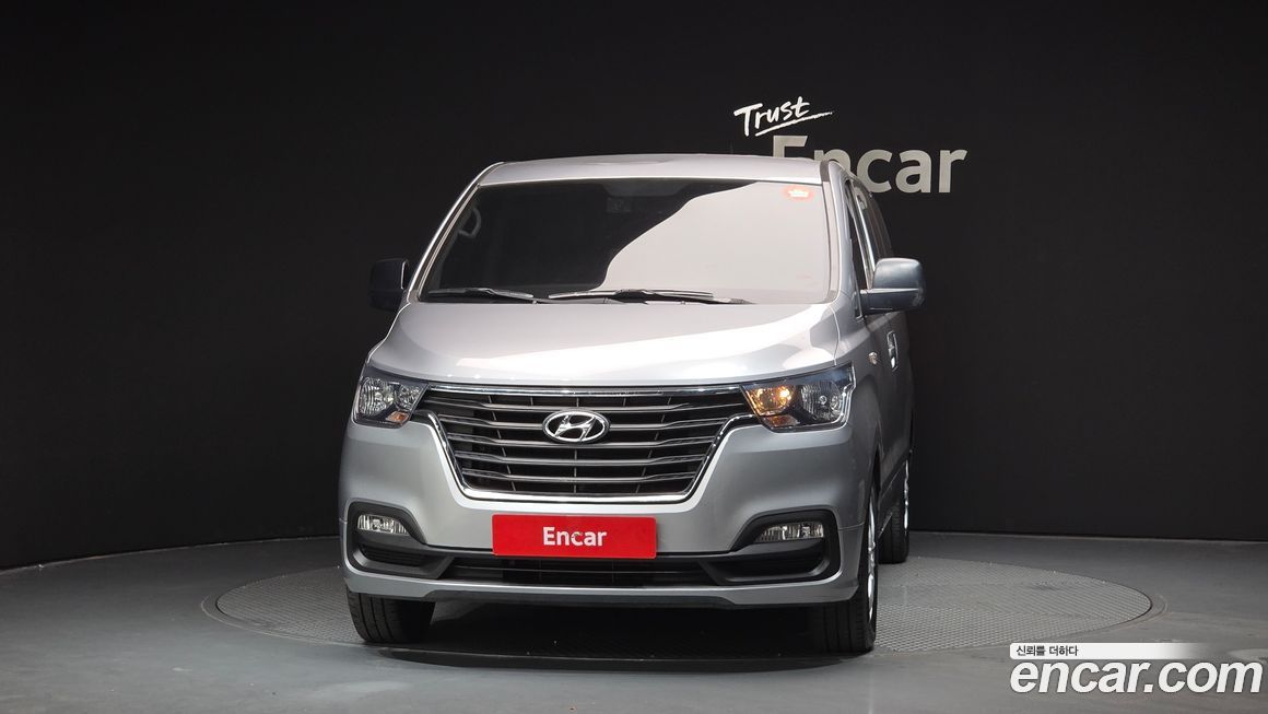 Hyundai Starex 2018