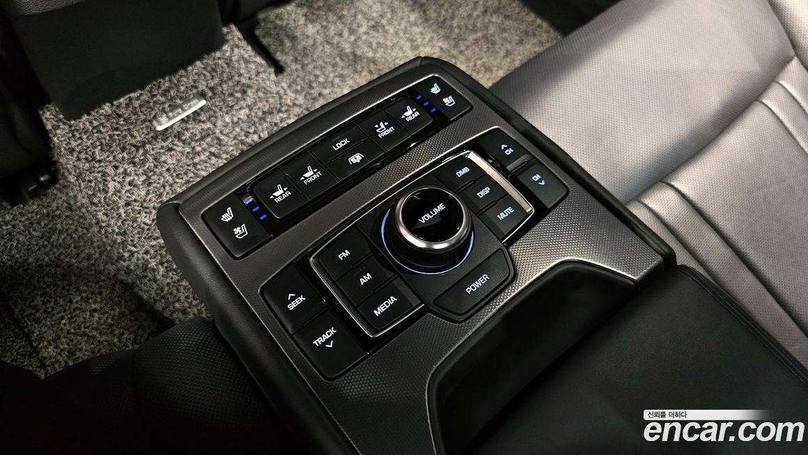 Hyundai Genesis 2014