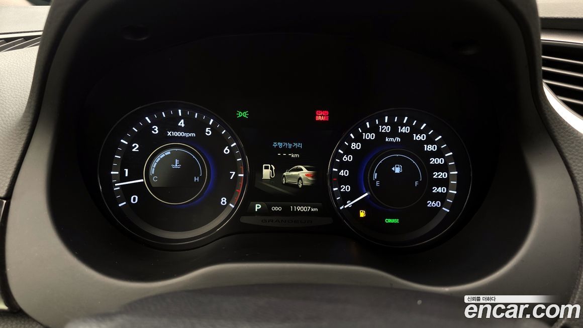 Hyundai Grandeur 2013