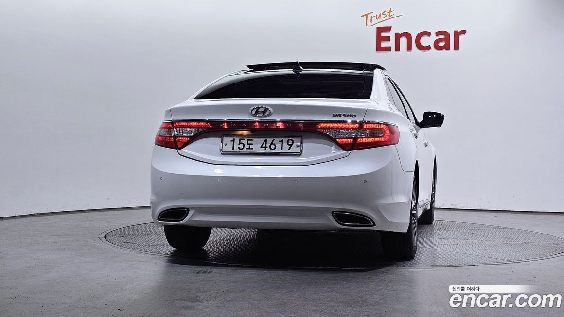 Hyundai Grandeur 2013