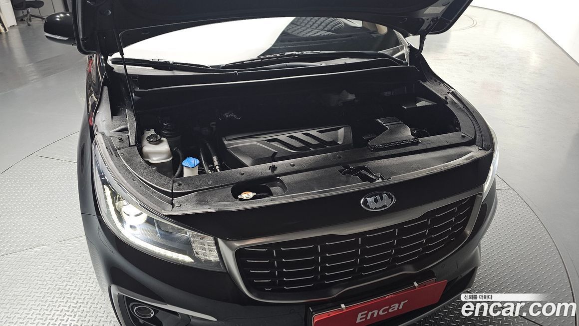 Kia Canival 2019