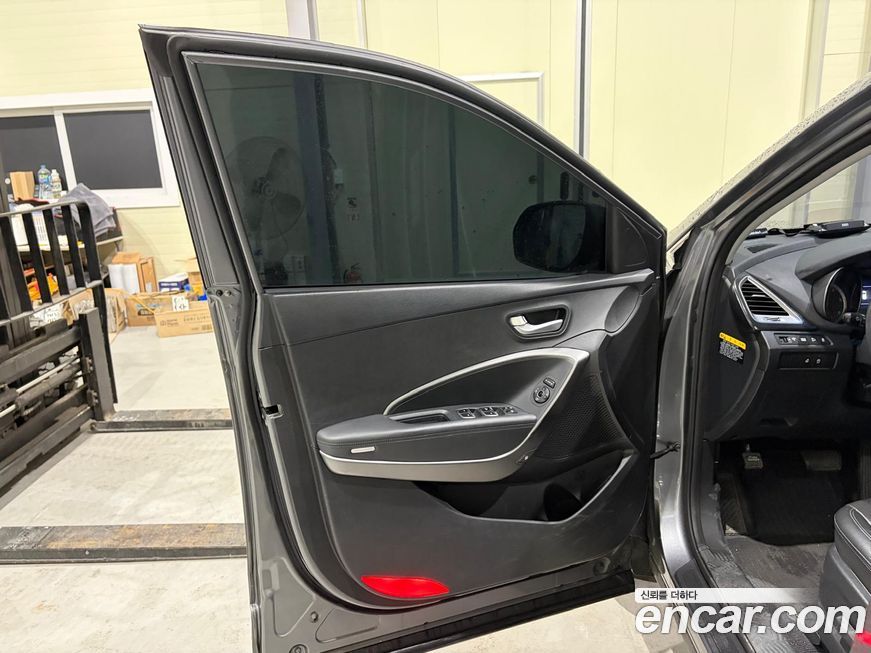 Hyundai Santafe 2016