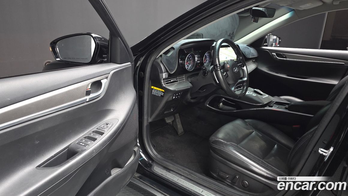 Hyundai Grandeur 2020