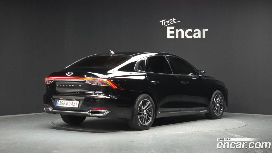 Hyundai Grandeur 2020