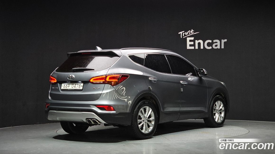 Hyundai Santafe 2016