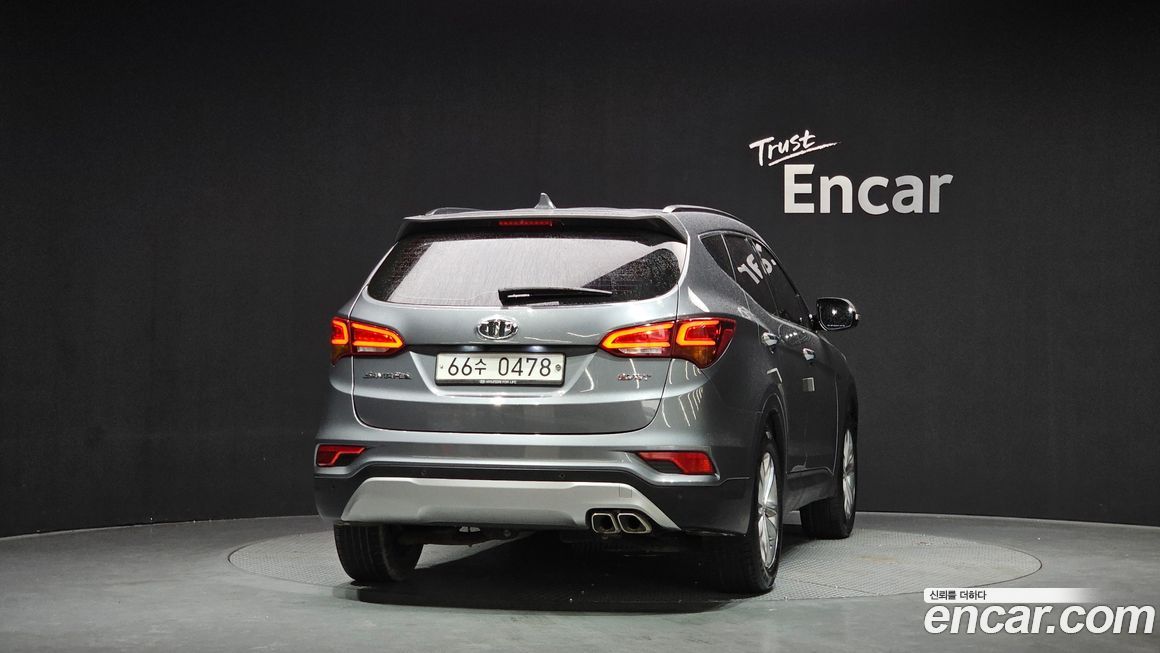 Hyundai Santafe 2016