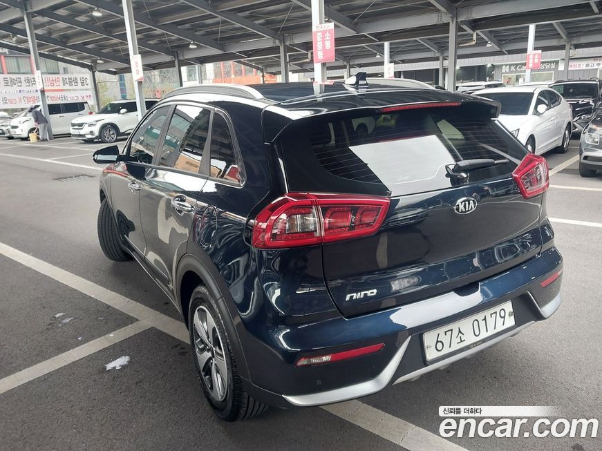 Kia Niro 2017