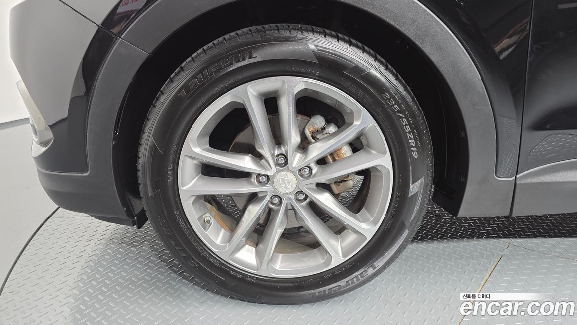 Hyundai Santafe 2016