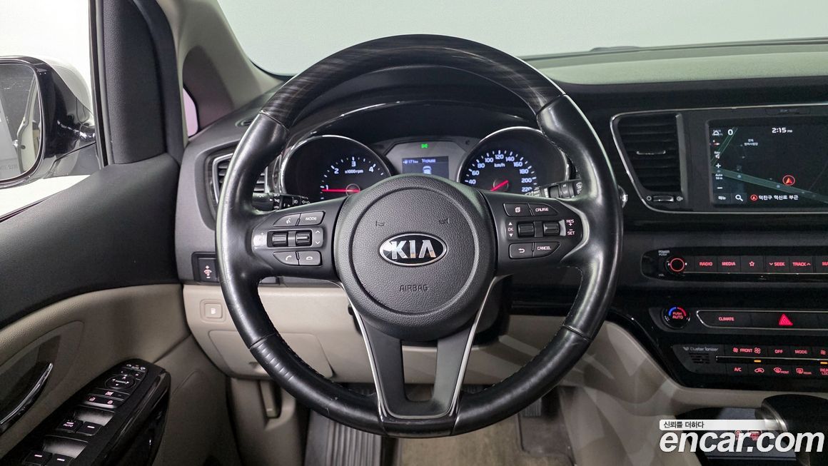 Kia Canival 2019
