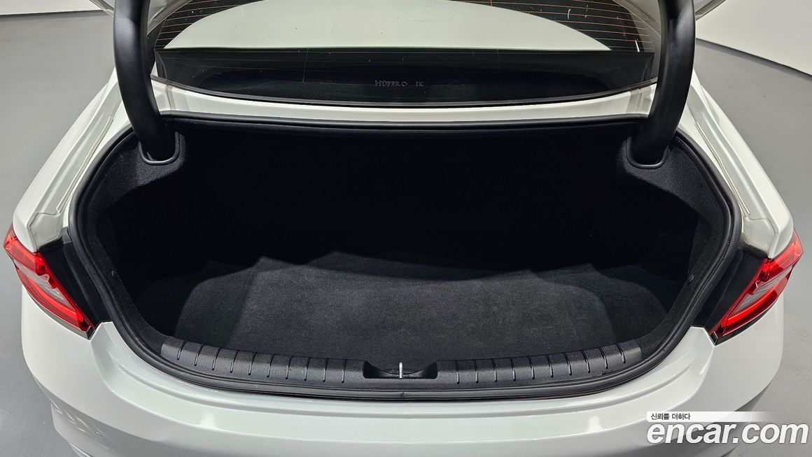 Hyundai Grandeur 2018