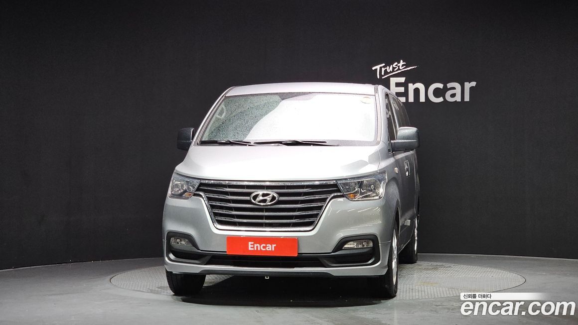 Hyundai Starex 2018